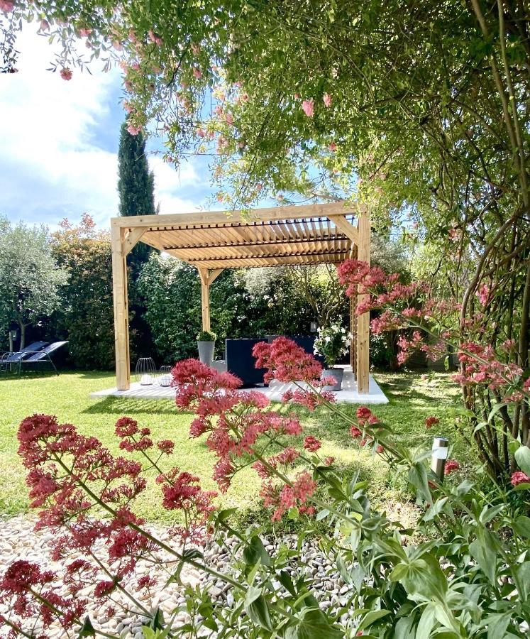Le Jardin De Lau Villa Aubignan Exterior photo